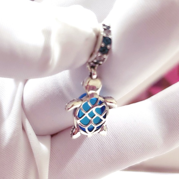 PANDORA Murano Glass Sea Turtle Dangle Charm w/box - Picture 7 of 12